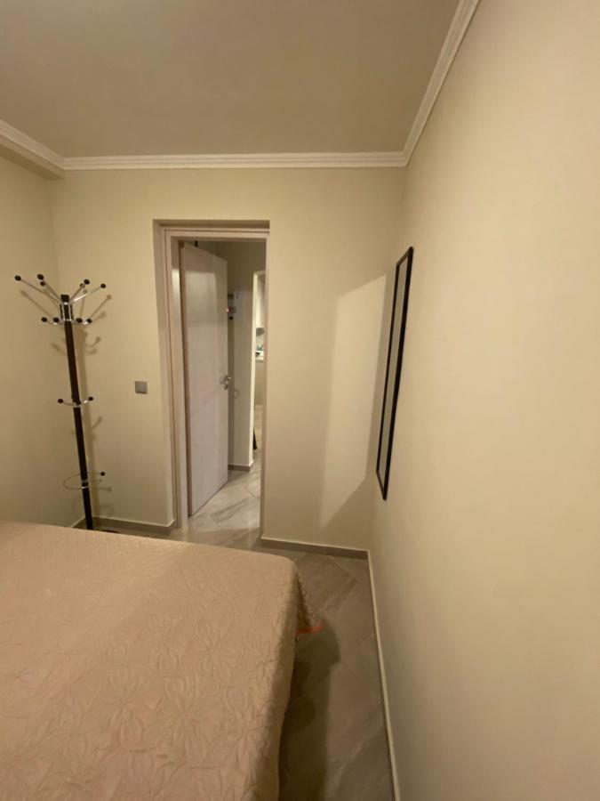 John'S Apartment'S Near Athens Airport!! Szpáta Kültér fotó